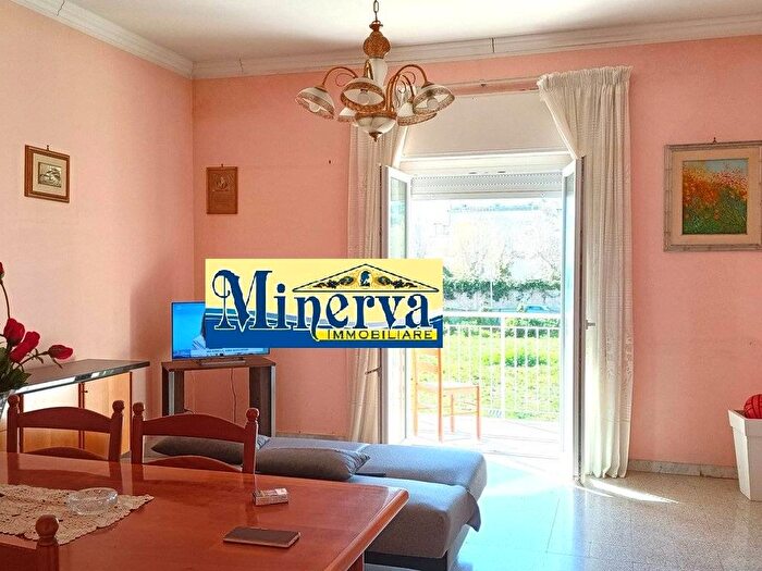 Appartamento con 5 locali in affitto in Via Francesco Breschi, Centro Storico, Anzio