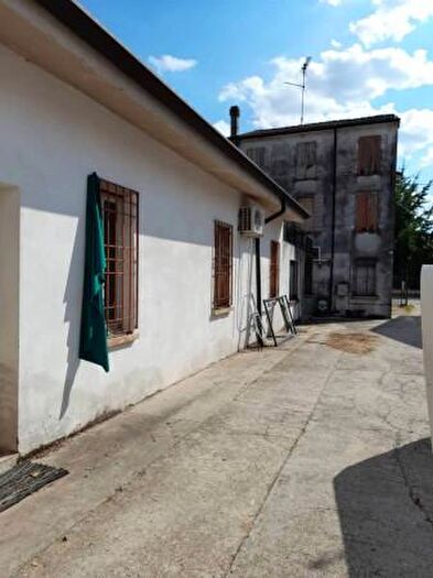 Casa con 6 locali in vendita in Strada Provinciale, San Benedetto Po
