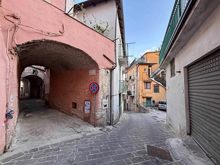 Appartamento trilocale in vendita in Via Fontana Vecchia, Olevano Sul Tusciano