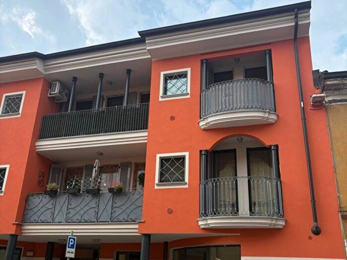 Appartamento trilocale in affitto in Via Balbi, Ospedaletto Lodigiano