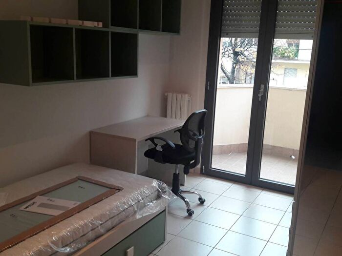Appartamento quadrilocale in affitto in Viale B Croce, Chieti Scalo, Chieti