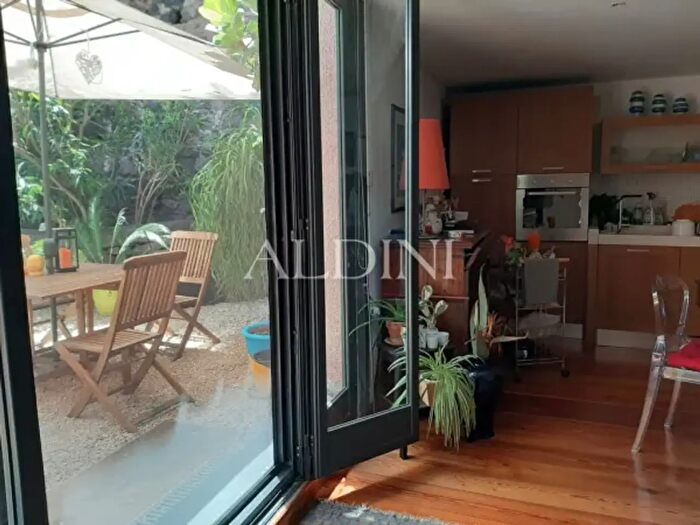 Appartamento quadrilocale in vendita in Via Antonino di Sangiuliano, Catania
