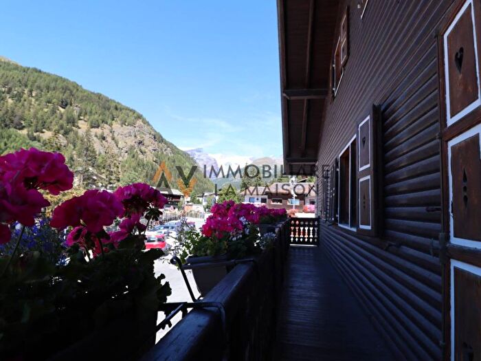 Appartamento con 5 locali in affitto in Champoluc Champlan, Ayas