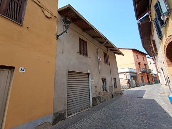 Case in Vendita e in Affitto - 2