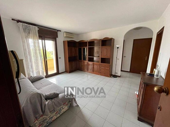 Appartamento trilocale in affitto in Borgo Verde, Preganziol
