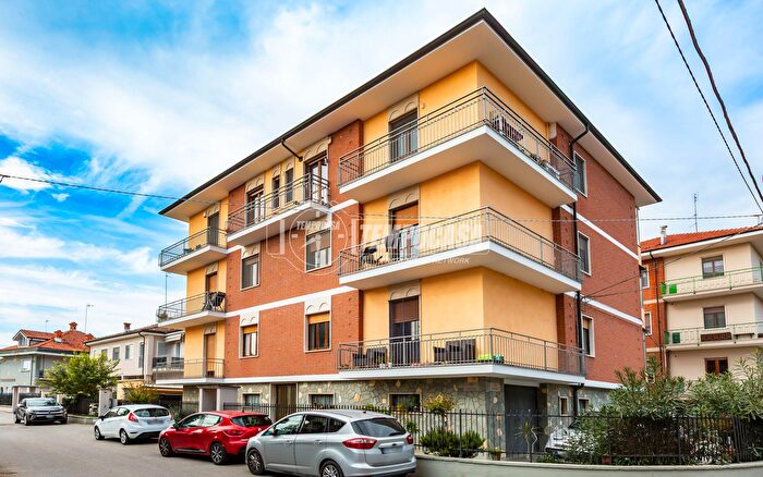 Appartamento quadrilocale in vendita in Via Genova, Fossano