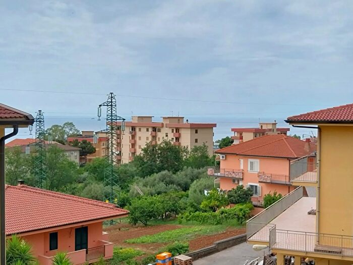 Appartamento trilocale in vendita in Belvedere Marittimo