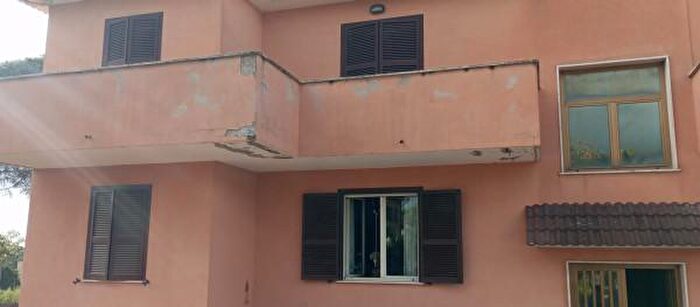 Appartamento quadrilocale in vendita in Via delle Rondini, Aprilia