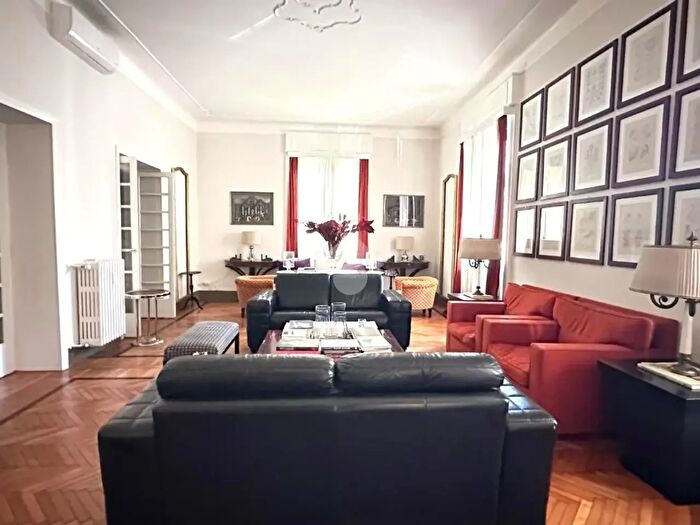 Appartamento con 7 locali in vendita in Via Euclide Turba, Roma