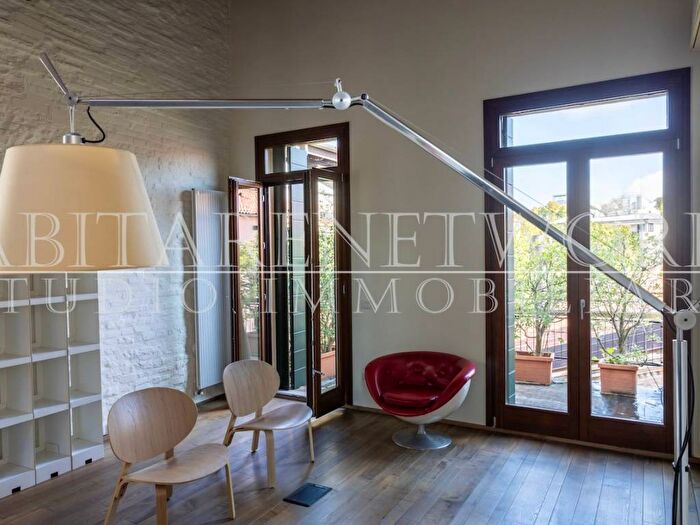 Appartamento quadrilocale in affitto in Santa Sofia Altinate, Padova