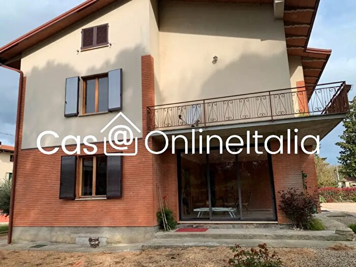 Casa con 10 locali in vendita in Via Madonna del Popolo, Perugia