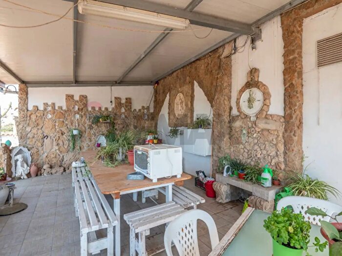 Casa con 8 locali in vendita in Grammichele