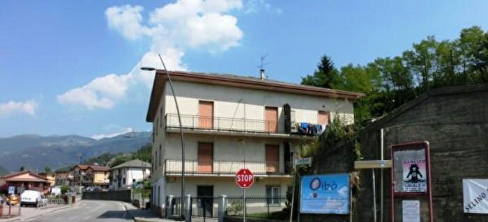 Appartamento trilocale in vendita in Via Vittorio Veneto, SantOmobono Terme