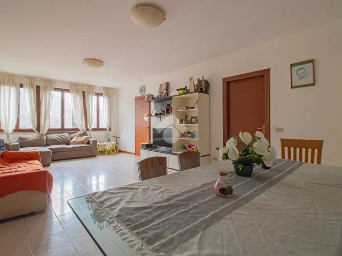 Appartamento quadrilocale in vendita in Via Don Virgilio Alghisi, Lumezzane