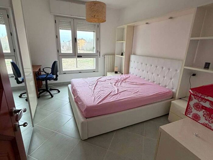 Appartamento quadrilocale in affitto in Piazza Caduti di El Alamein, Cisanello San Biagio, Pisa