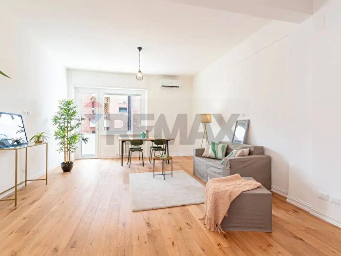 Appartamento quadrilocale in vendita in Roma