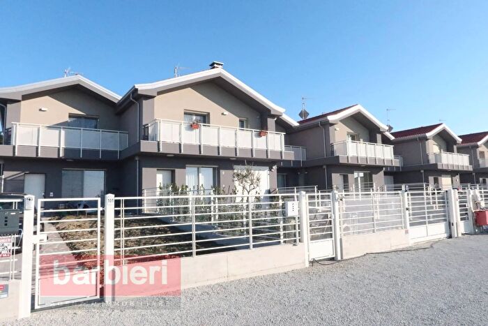 Casa quadrilocale in vendita in Via Bagnolo Salara, Ravenna