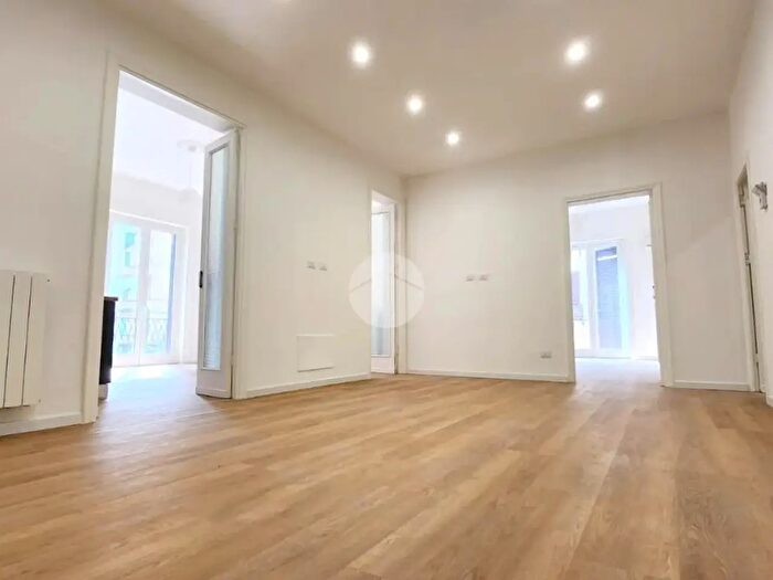 Appartamento quadrilocale in vendita in Via Quintino Sella, Palermo