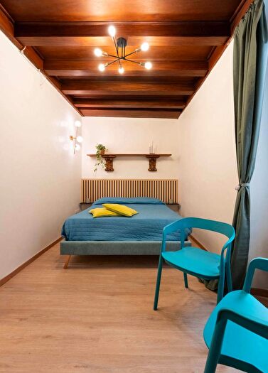 Appartamento trilocale in affitto in Via delle Terme, Firenze