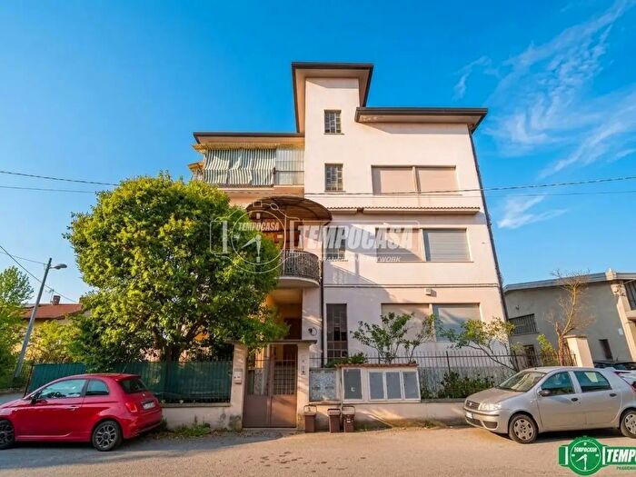 Appartamento con 5 locali in vendita in Strada Colleri, Bosconero