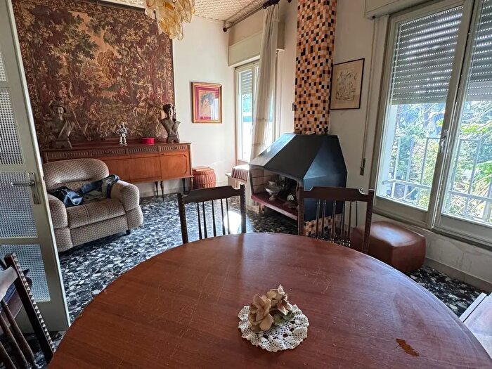 Appartamento con 5 locali in vendita in Viale Romagna, Cervia