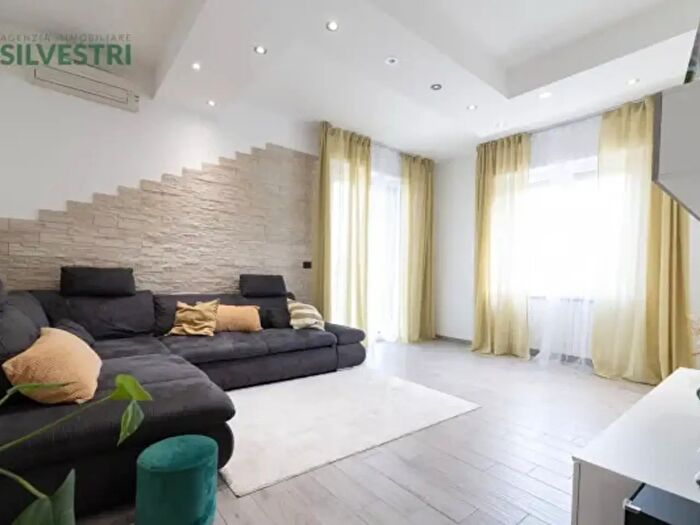 Appartamento trilocale in vendita in Novara