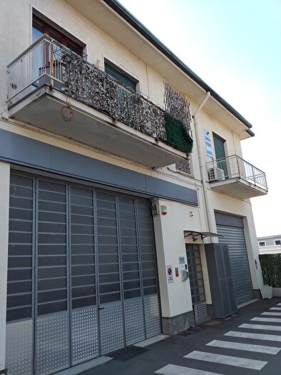 Appartamento trilocale in vendita in Via Re Umberto I, Lainate