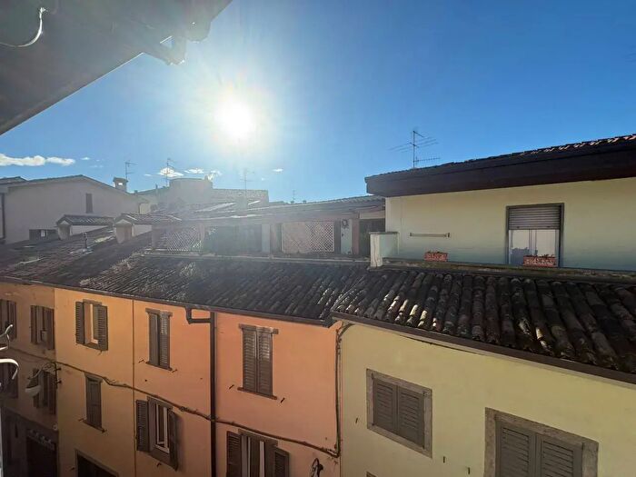 Appartamento bilocale in vendita in Via Fantoni, Alzano Lombardo