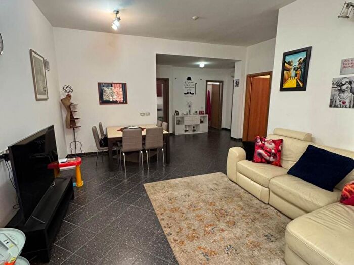 Appartamento quadrilocale in affitto in Via Cividale del Friuli, Re di Roma, Roma