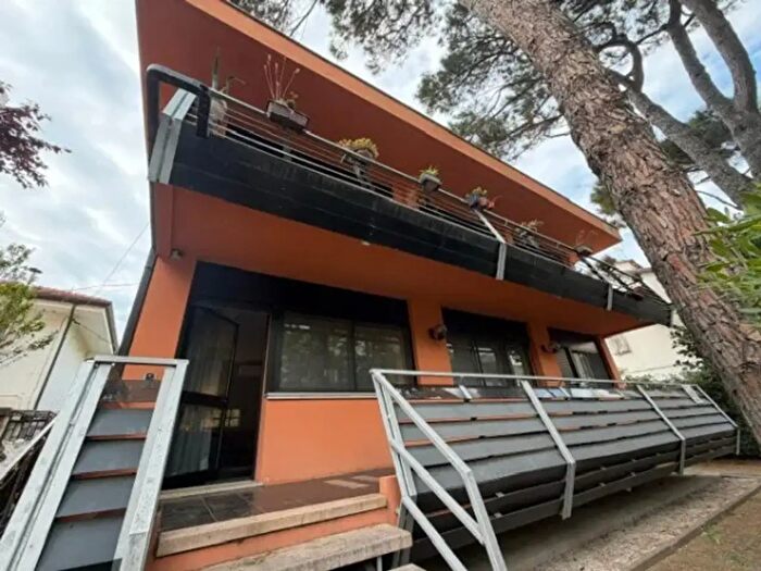 Appartamento trilocale in vendita in Viale Gabriele d'Annunzio, Riccione