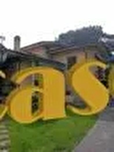 Casa con 9 locali in vendita in Pietrasanta