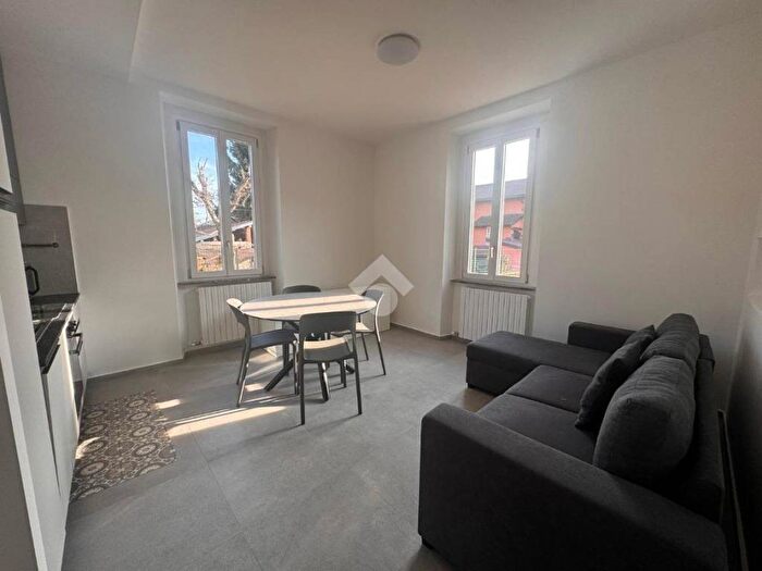 Appartamento bilocale in affitto in Via bainsizza, Centro, Malnate