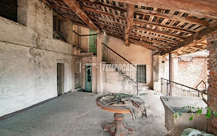 Casa con 5 locali in vendita in Via San Bernardo, Castel Rozzone
