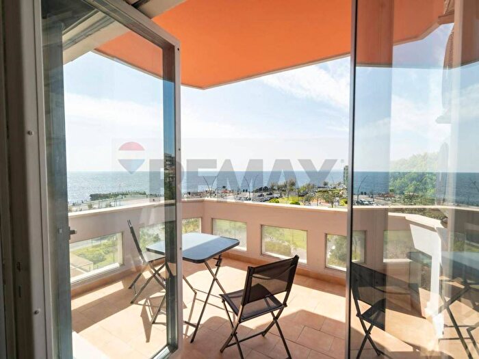 Appartamento quadrilocale in affitto in PIAZZA NETTUNO, Rotolo, Catania