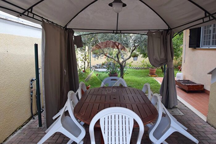 Appartamento trilocale in vendita in Viale Marino, Ardea