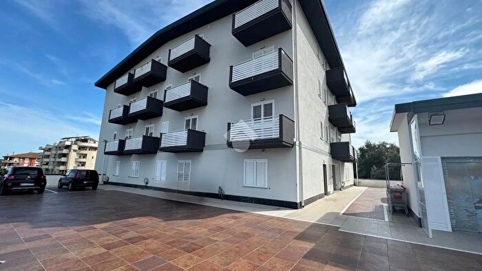 Appartamento quadrilocale in vendita in Via Galileo Ferraris, CoriglianoRossano