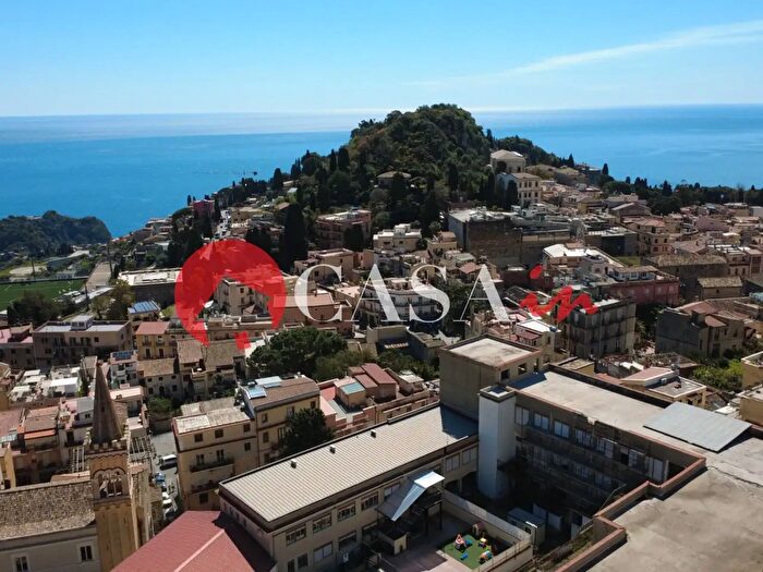Appartamento quadrilocale in vendita in Antonio Gramsci, Taormina