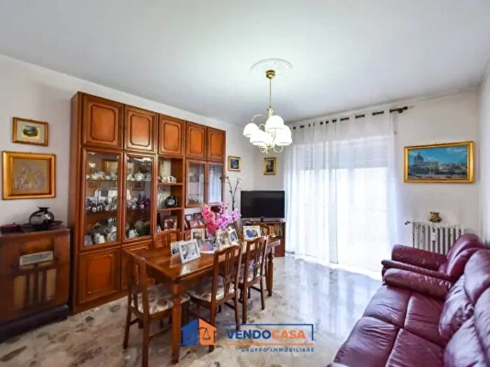 Appartamento quadrilocale in vendita in Largo Leonardo da Vinci, Moncalieri