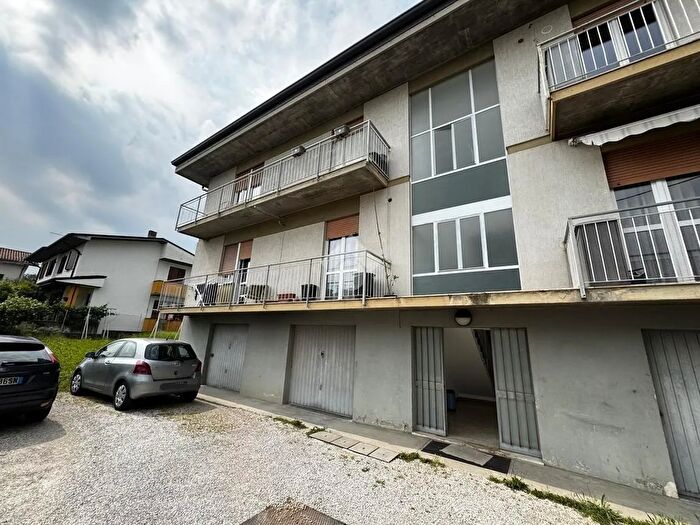 Appartamento quadrilocale in vendita in Via G Marconi, Santorso