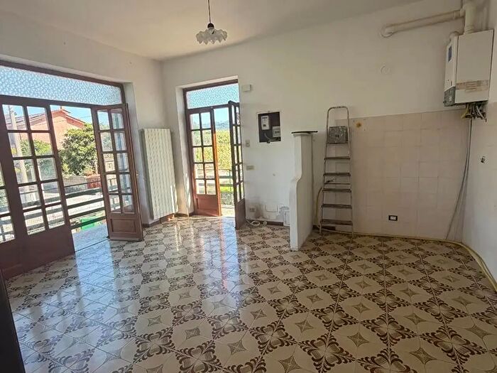 Appartamento quadrilocale in vendita in Castelnuovo Magra