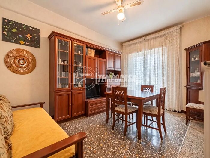 Appartamento bilocale in vendita in Via dei Narcisi, Roma