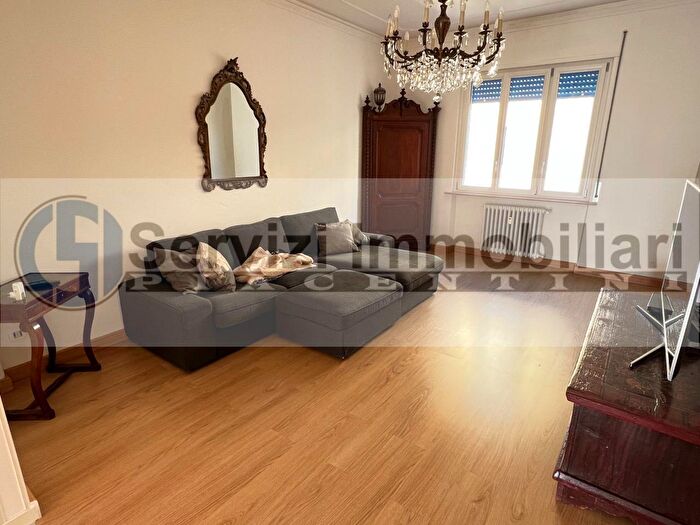 Appartamento quadrilocale in vendita in Viale Malta, Piacenza