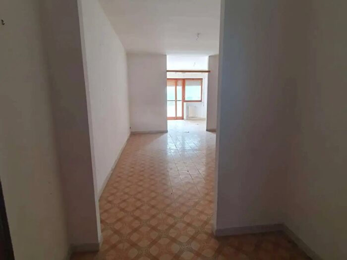 Appartamento trilocale in vendita in Bari