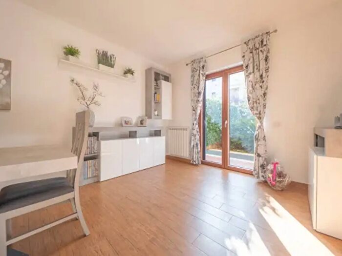 Casa con 6 locali in vendita in Via Romoli, Monte Porzio Catone