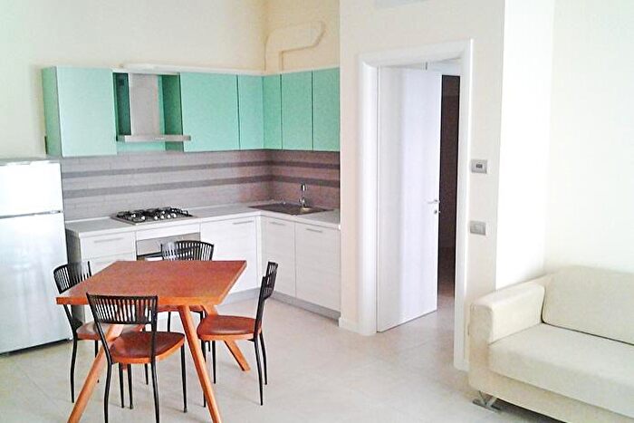 Appartamento bilocale in affitto in Piazza Udine, Milano