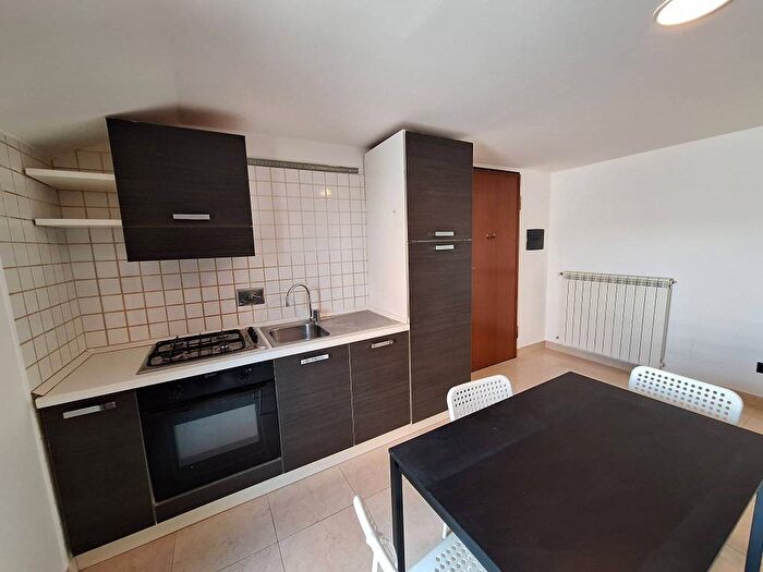 Casa bilocale in affitto in Via Giuseppe Gioachino Belli, Semicentro, Marino