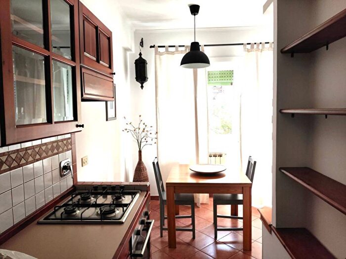 Appartamento trilocale in affitto in Via di San Romano, Casal Bruciato, Roma