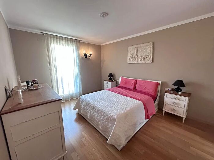 Casa con 5 locali in vendita in Via Tergola, Villa Del Conte