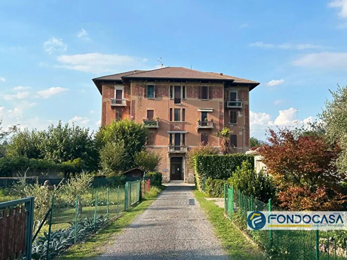 Appartamento trilocale in vendita in Via Molinara, Palazzolo Sull'Oglio