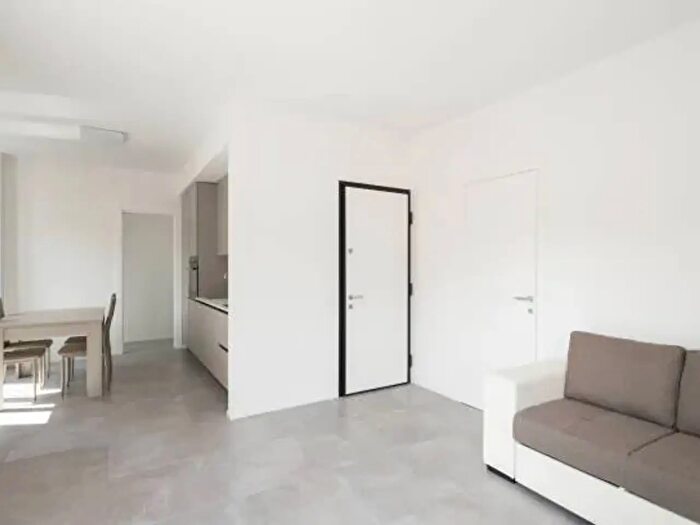 Appartamento trilocale in vendita in Via FLli Cervi, Scanzorosciate